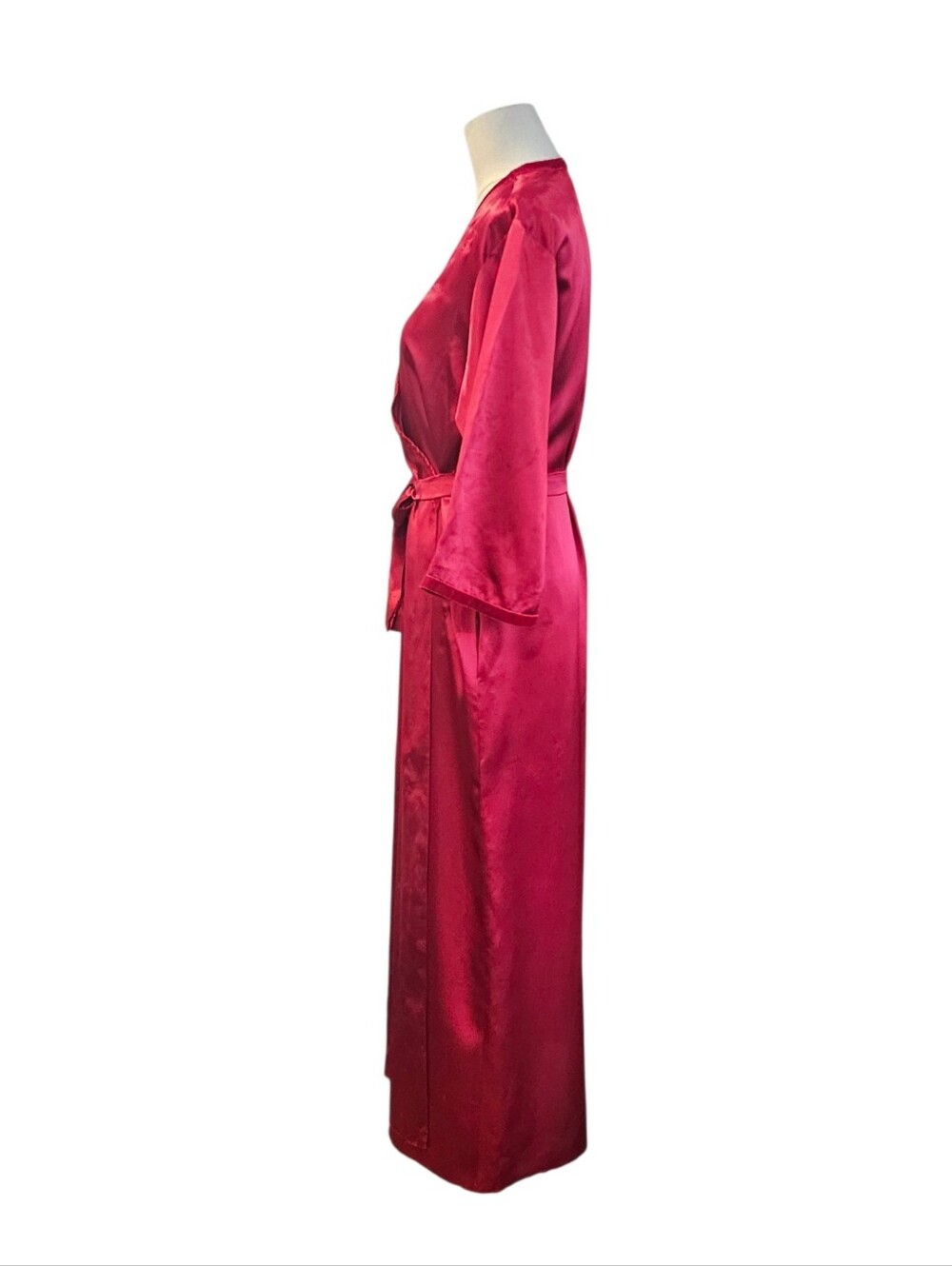Vintage Oscar de la Renta Red Satin Wrap Robe with Embroidered Detail L - Picture 2 of 6